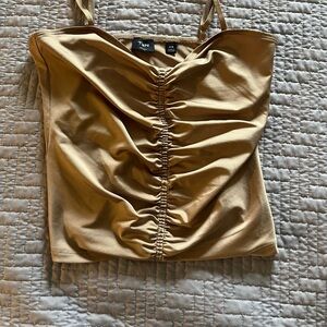 Aritzia TEN brand top in gold. Size Xsmall